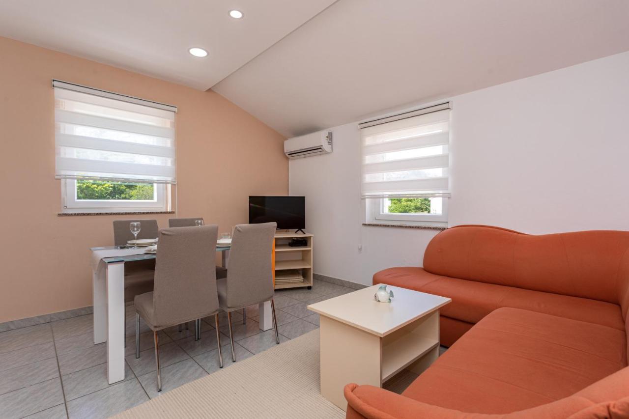 Apartments La Natalli バスカ エクステリア 写真