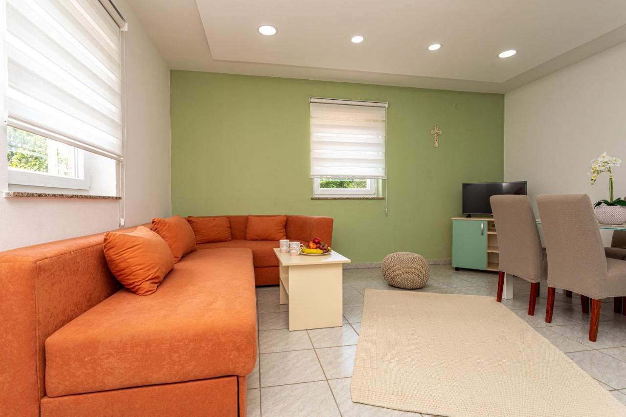 Apartments La Natalli バスカ エクステリア 写真
