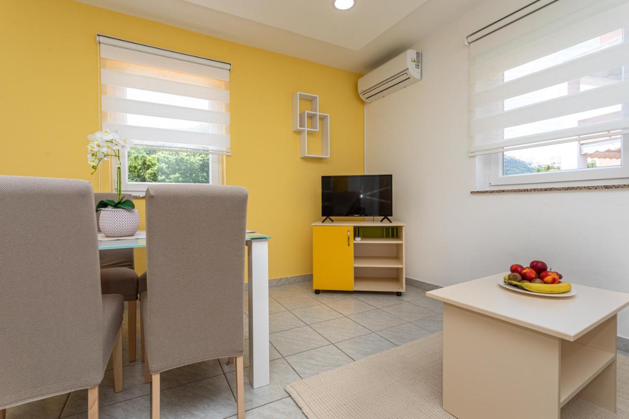 Apartments La Natalli バスカ エクステリア 写真