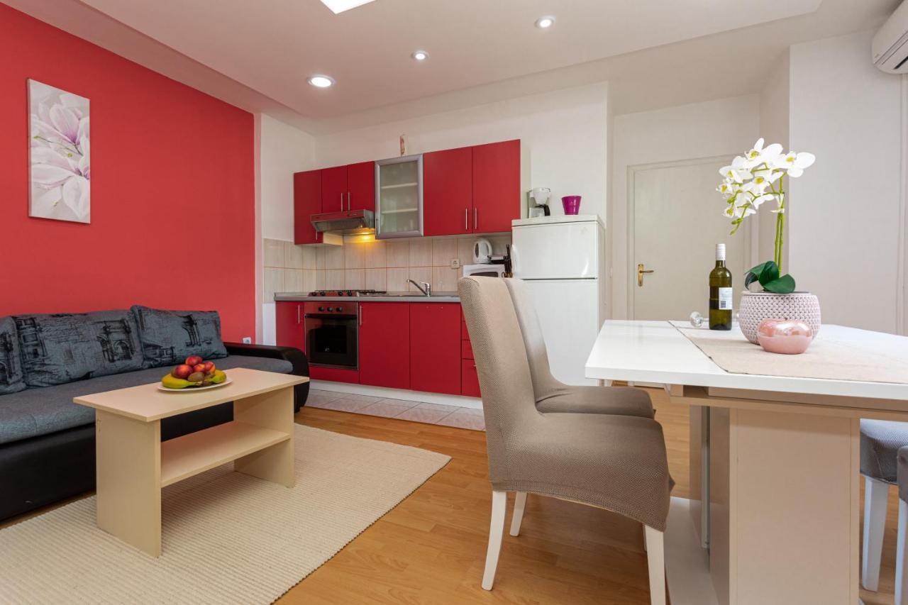 Apartments La Natalli バスカ エクステリア 写真