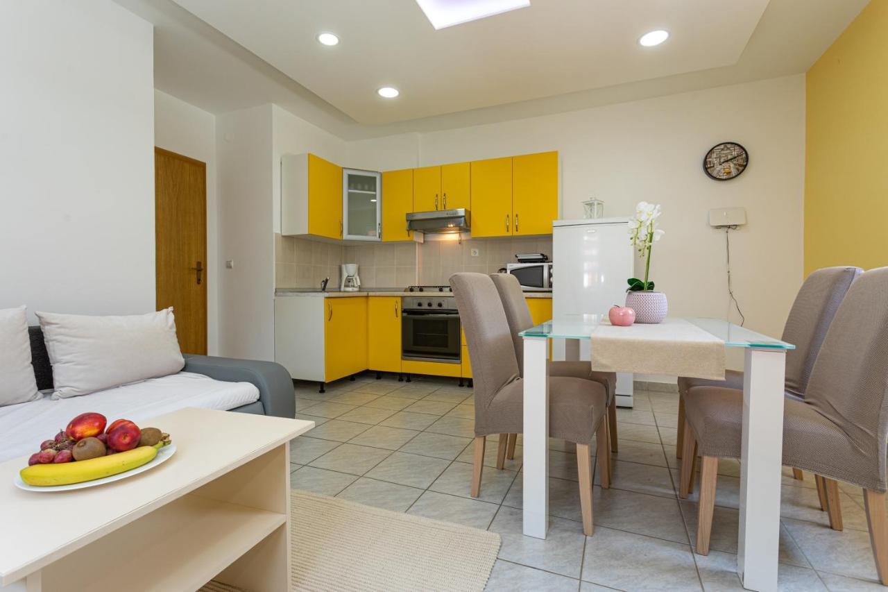 Apartments La Natalli バスカ エクステリア 写真